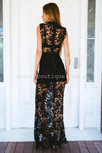 Load image into Gallery viewer, Lace Goddess Maxi Dress (Black)