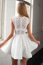 Load image into Gallery viewer, Wilde Willow Dress (White)