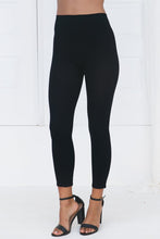 Load image into Gallery viewer, Natalia 7/4 Basic Leggings
