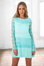 Load image into Gallery viewer, Crochet Daisy Dress (Mint)
