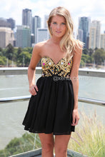 Load image into Gallery viewer, Lobey Molly Dress (Black)
