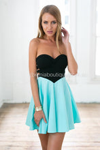 Load image into Gallery viewer, Triple Elastic Dress
