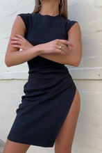 Load image into Gallery viewer, Don't Blame Me Midi Dress (Black)
